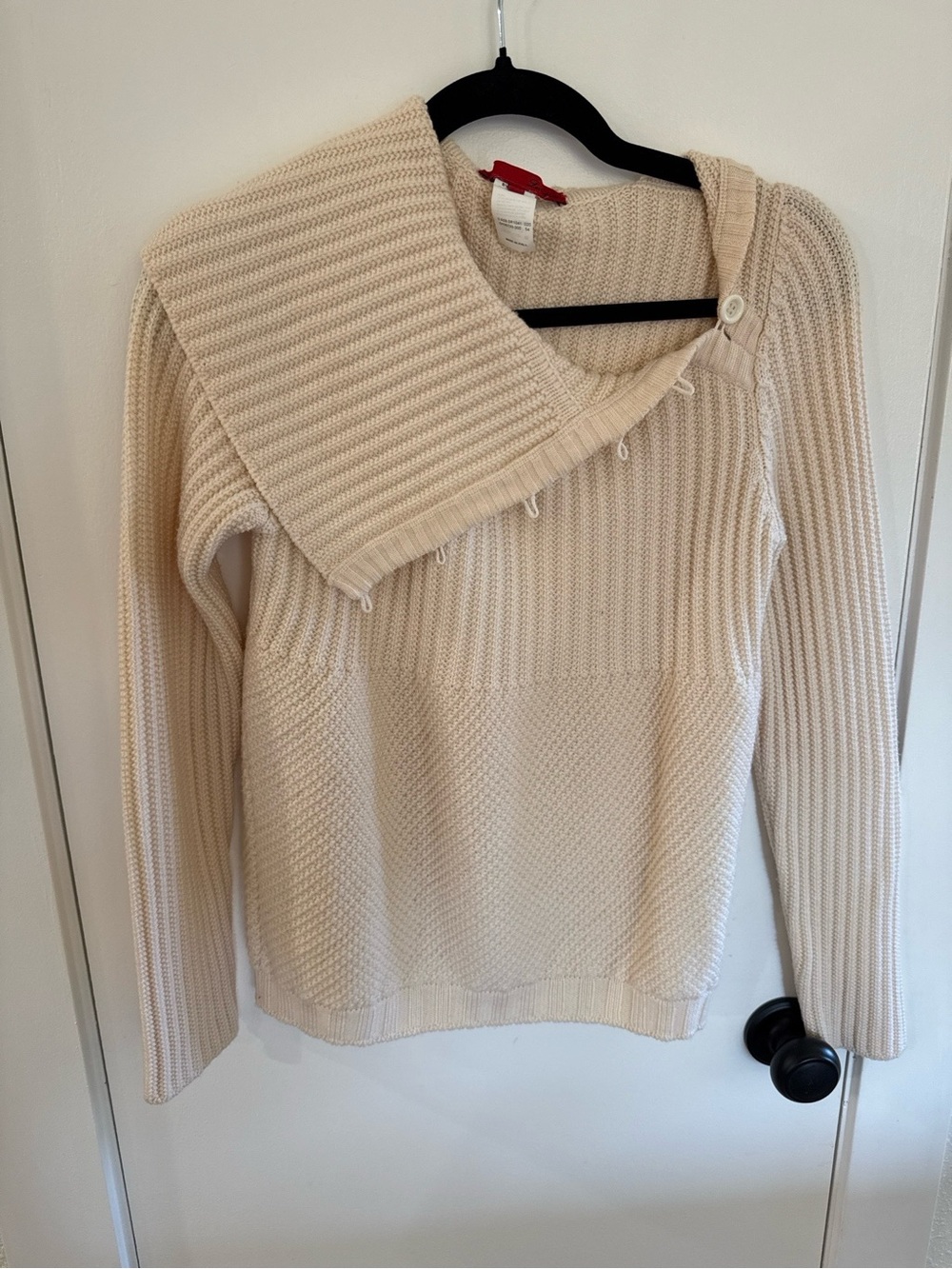 Les Copains Cream Wool Off-Shoulder Button Knit Sweater